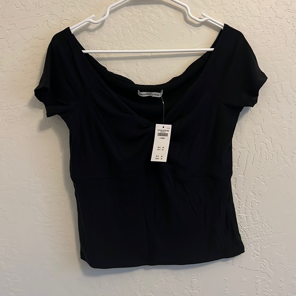 Abercrombie twist front top